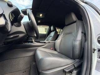 LEXUS UX 250h usata, con Fari LED