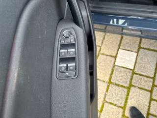 RENAULT Captur usata, con Specchietti laterali elettrici