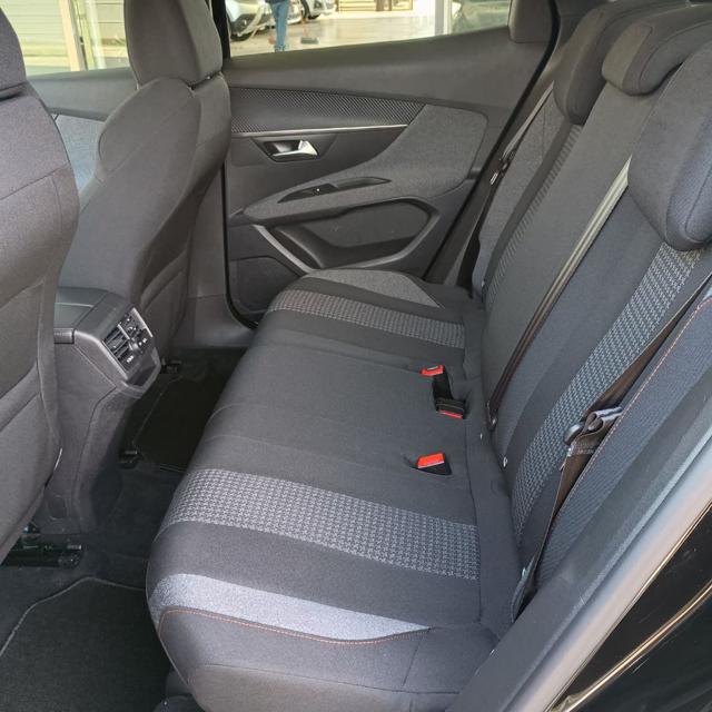 PEUGEOT 3008 usata, con Fendinebbia