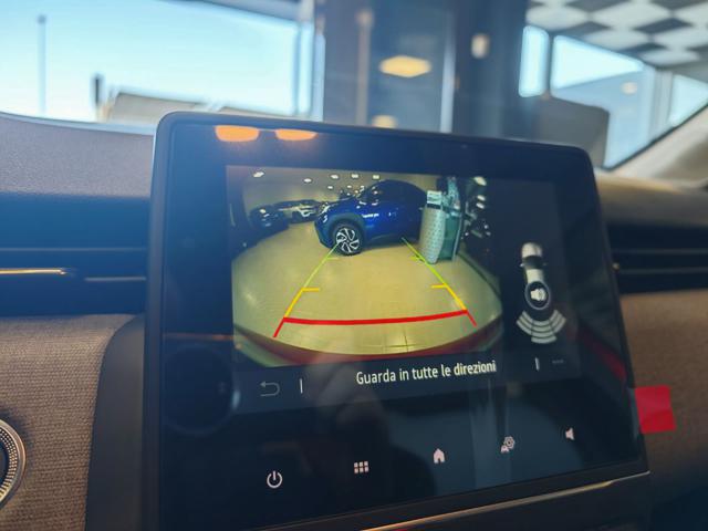 RENAULT Clio usata, con Volante in pelle