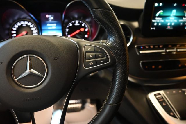 MERCEDES-BENZ V 300 usata 51