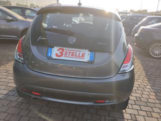 LANCIA Ypsilon usata, con Chiusura centralizzata