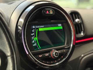 MINI Countryman usata, con Sedile posteriore sdoppiato