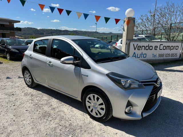 TOYOTA Yaris usata, con Alzacristalli elettrici
