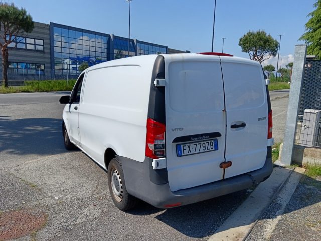 MERCEDES-BENZ Vito usata 6