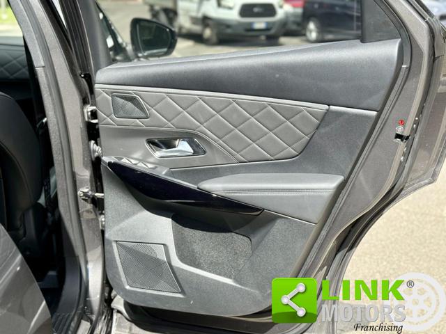 DS AUTOMOBILES DS 7 Crossback usata, con Sedile posteriore sdoppiato