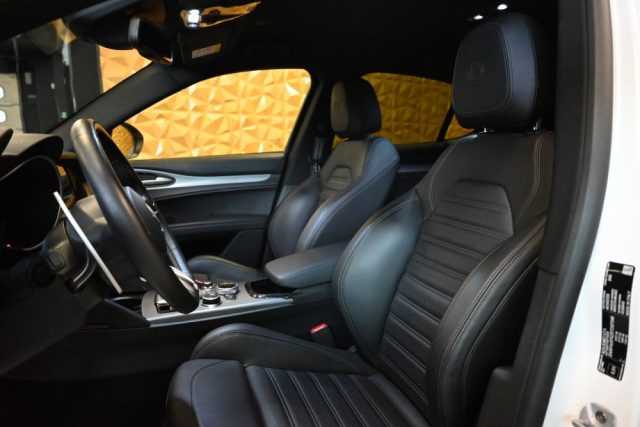 ALFA ROMEO Stelvio usata 26