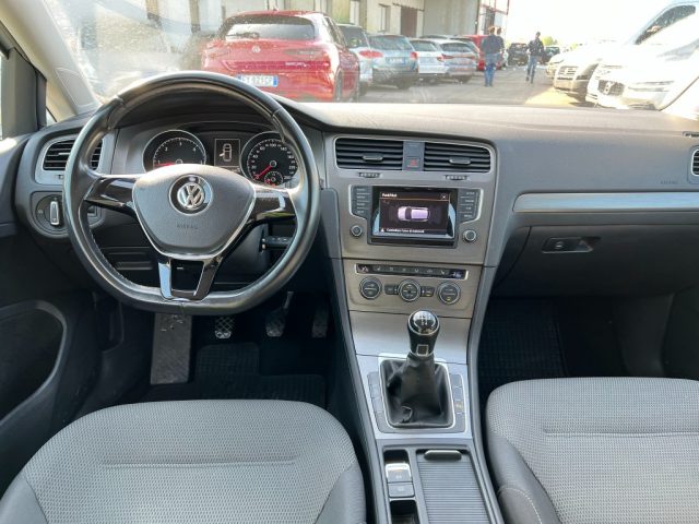 VOLKSWAGEN Golf usata, con Controllo automatico clima