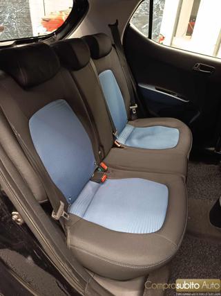 HYUNDAI i10 usata 26