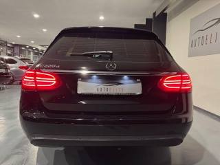 MERCEDES-BENZ C 220 usata, con Autoradio