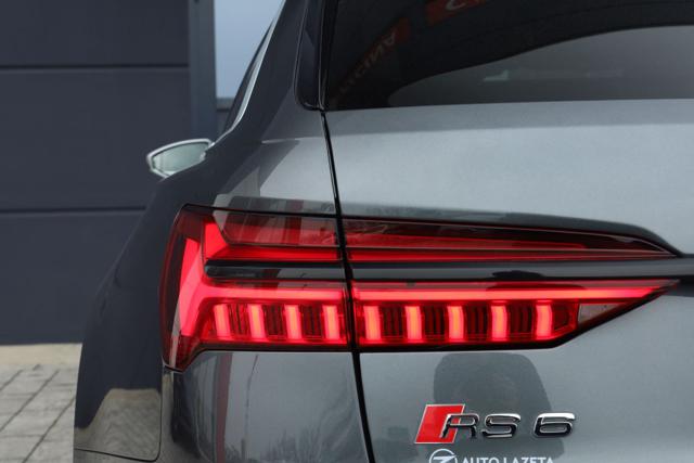 AUDI RS6 usata, con USB