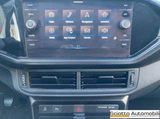 VOLKSWAGEN T-Cross usata, con Autoradio digitale