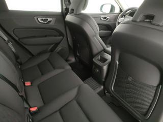 VOLVO XC60 usata, con Luci diurne LED