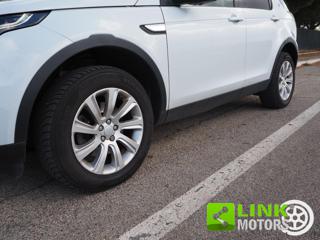 LAND ROVER Discovery Sport usata, con Sensori di parcheggio posteriori