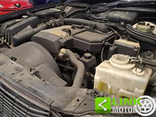 MERCEDES-BENZ E 200 usata 15