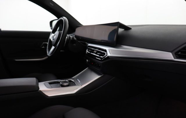BMW 318 usata, con Controllo automatico clima