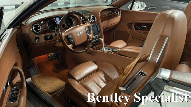 BENTLEY Continental usata, con Sospensioni pneumatiche
