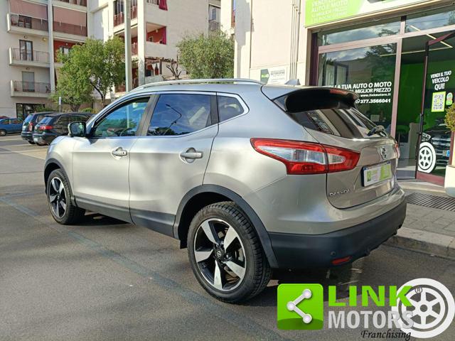 NISSAN Qashqai usata, con Monitoraggio pressione pneumatici