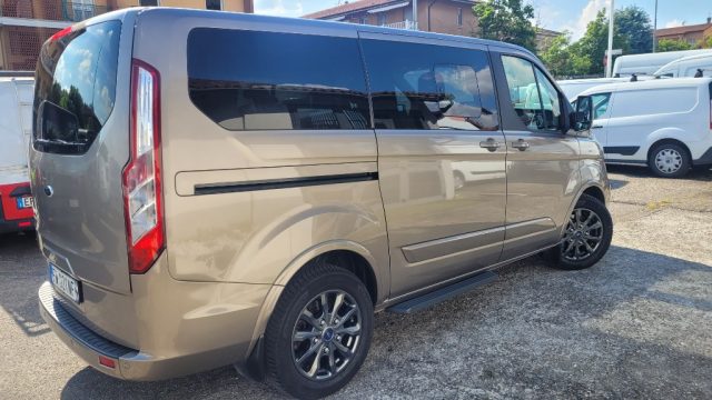 FORD Tourneo Custom usata, con Alzacristalli elettrici