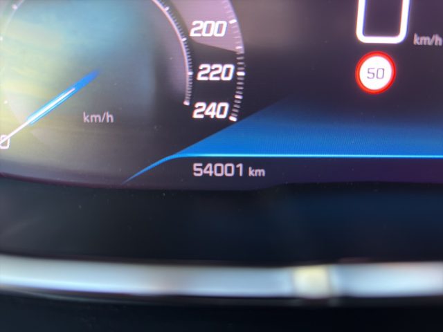 PEUGEOT 5008 usata, con Airbag testa