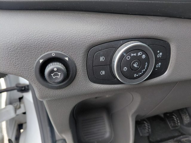 FORD Transit usata, con Servosterzo
