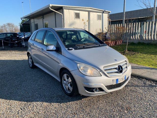 MERCEDES-BENZ B 180 usata, con Airbag laterali