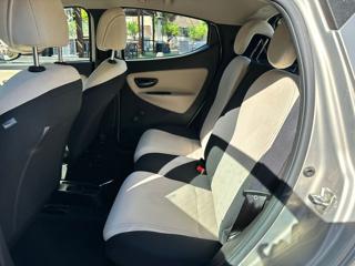 LANCIA Ypsilon usata, con Fendinebbia