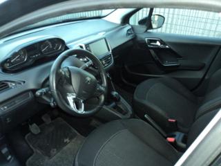 PEUGEOT 208 usata, con ESP