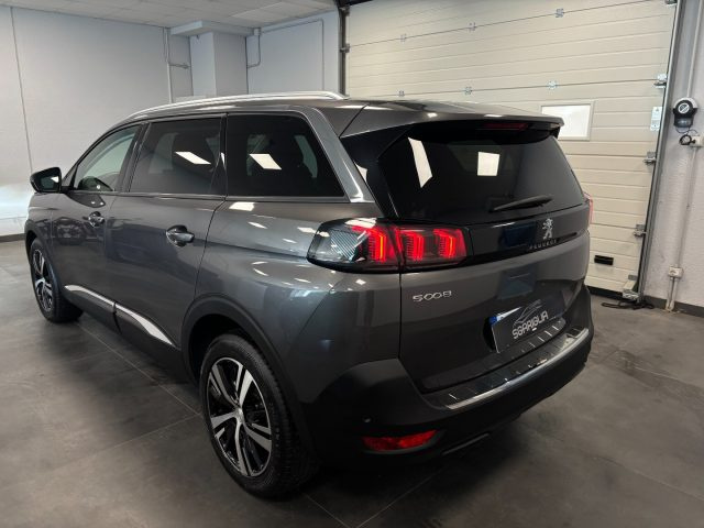 PEUGEOT 5008 usata, con Airbag Passeggero