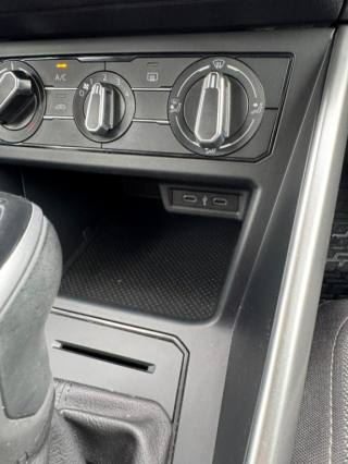 VOLKSWAGEN Taigo usata, con Controllo elettronico della corsia