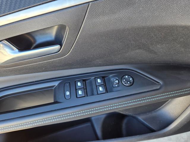 PEUGEOT 3008 usata 22