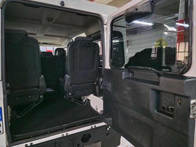 LAND ROVER Defender usata, con Servosterzo