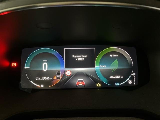 RENAULT Captur usata, con Bracciolo