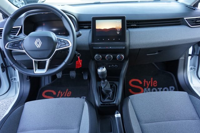 RENAULT Clio usata, con Alzacristalli elettrici