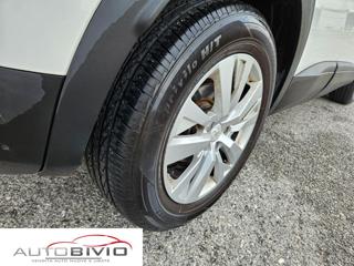 PEUGEOT 3008 usata, con USB