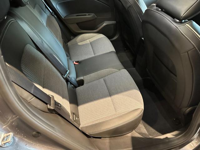 RENAULT Clio usata, con USB