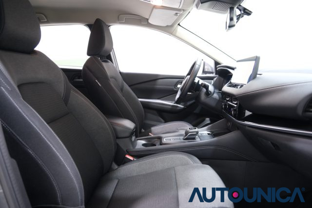 NISSAN Qashqai usata, con Sistema di avviso di distanza