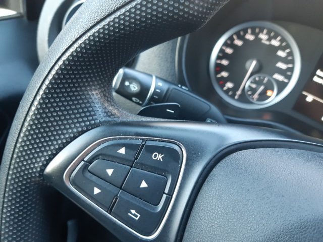 MERCEDES-BENZ Vito usata, con Servosterzo