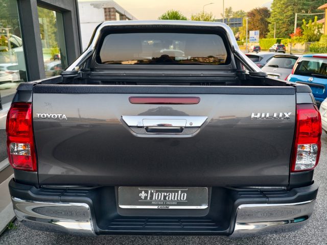 TOYOTA Hilux usata, con Alzacristalli elettrici