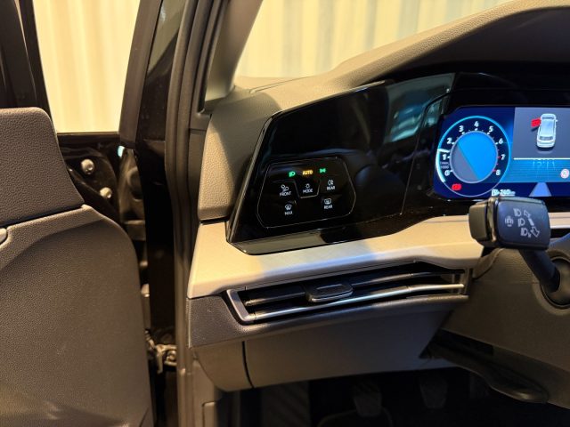 VOLKSWAGEN Golf usata, con Chiusura centralizzata