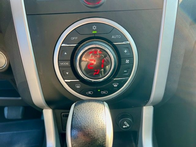 ISUZU D-Max usata, con Fari LED