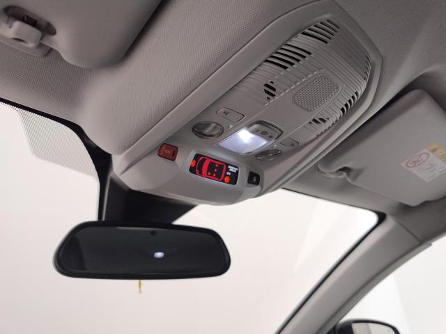 PEUGEOT 3008 usata, con USB