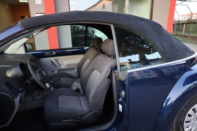 VOLKSWAGEN New Beetle usata, con Airbag testa