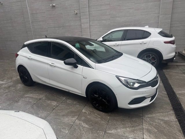 OPEL Astra usata, con Airbag Passeggero