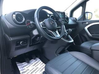 MERCEDES-BENZ T 160 usata, con USB