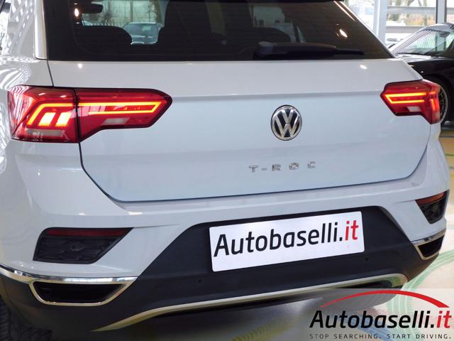 VOLKSWAGEN T-Roc usata, con Sensori di parcheggio posteriori