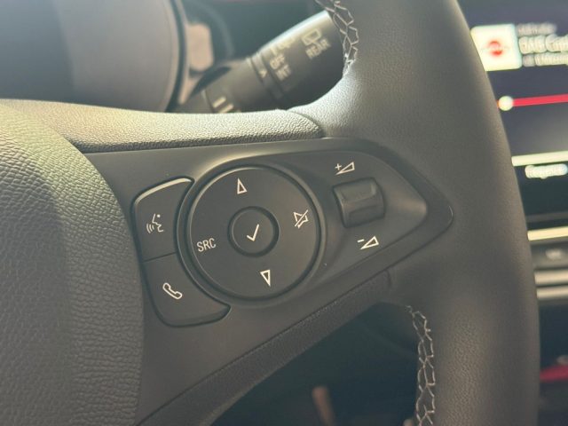 OPEL Corsa usata, con Fari LED