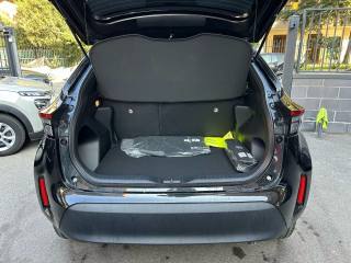 TOYOTA Yaris Cross usata, con Bracciolo