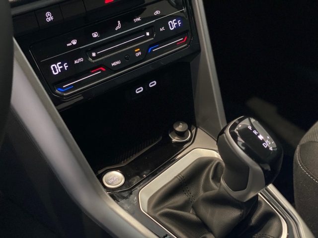 VOLKSWAGEN T-Roc usata, con Cerchi in lega