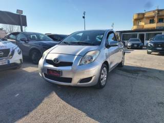 TOYOTA Yaris usata, con Airbag